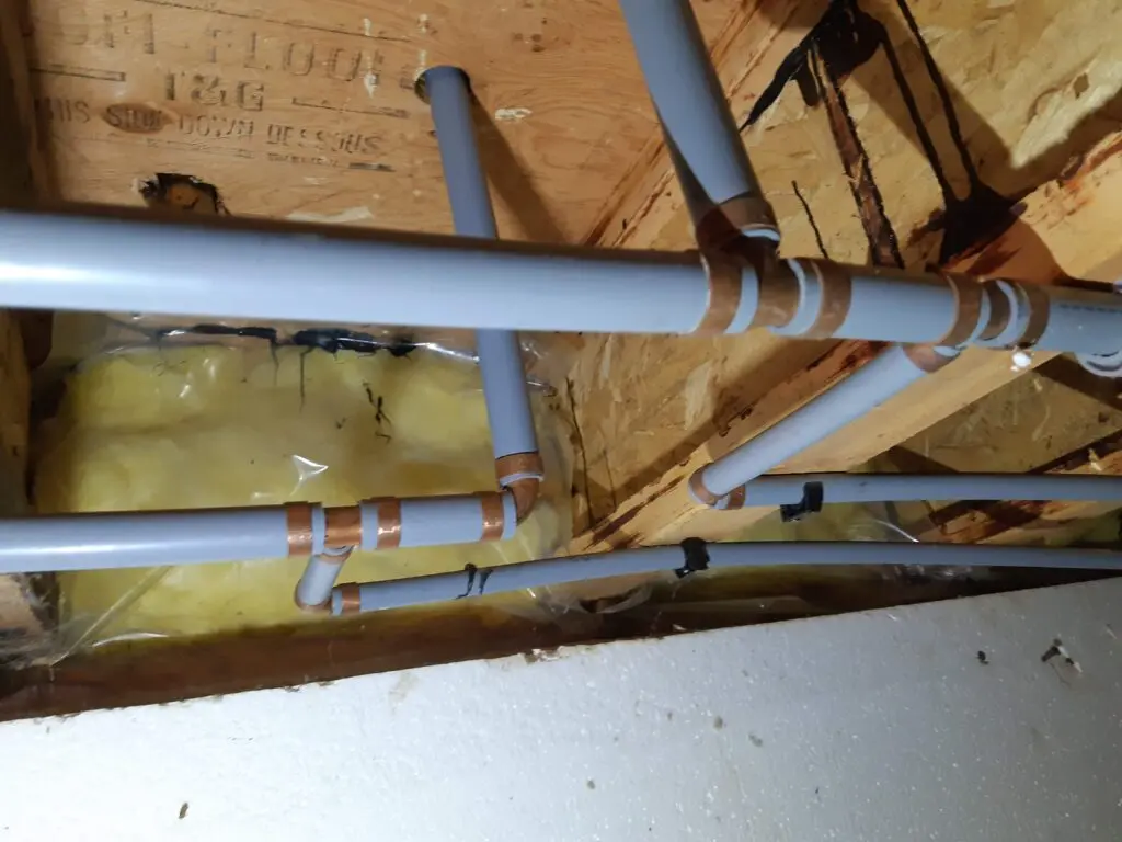 Poly b with copper fittings 1 — Alberta Indoor Comfort Calgary
